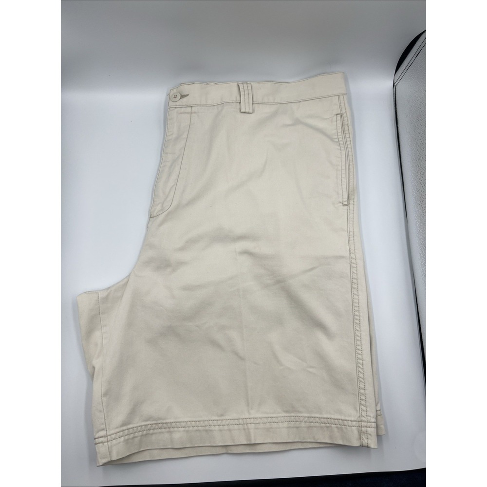 Old Navy Men's Regular Khakis Short 9" Inseam Size‎ 42 100% Cotton